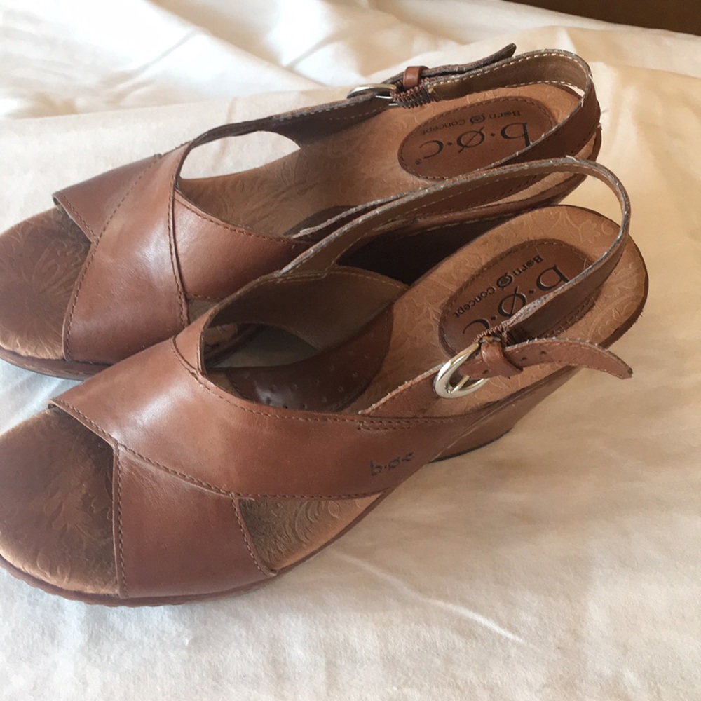 B.O.C. Wedge sandals